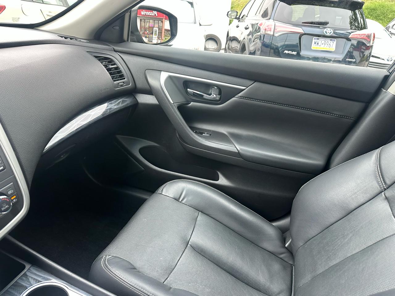 Nissan Altima 2.5 SR 2016