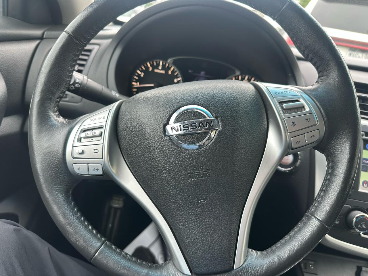 Nissan Altima 2.5 SR 2016