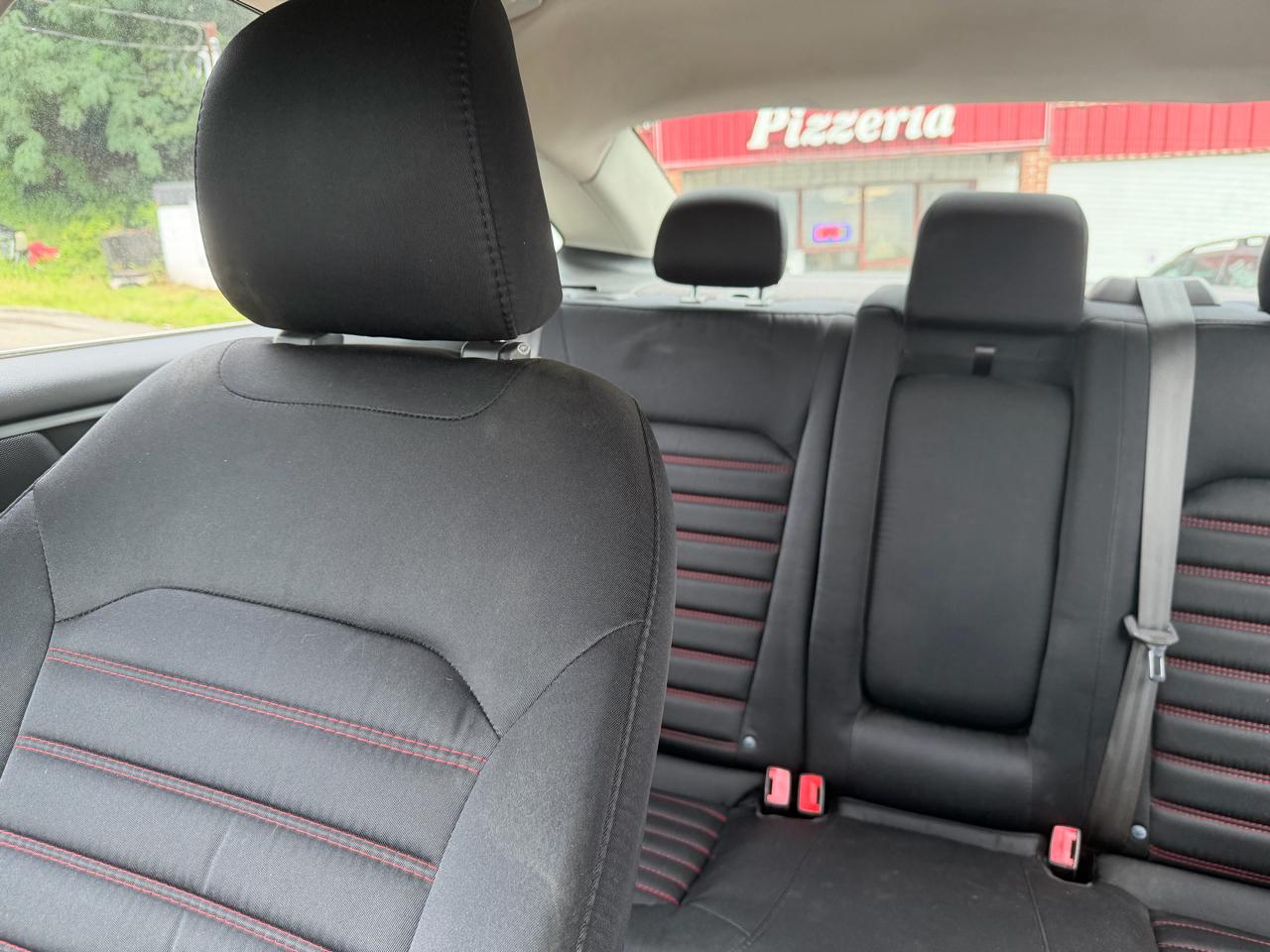Ford Fusion SE 2015