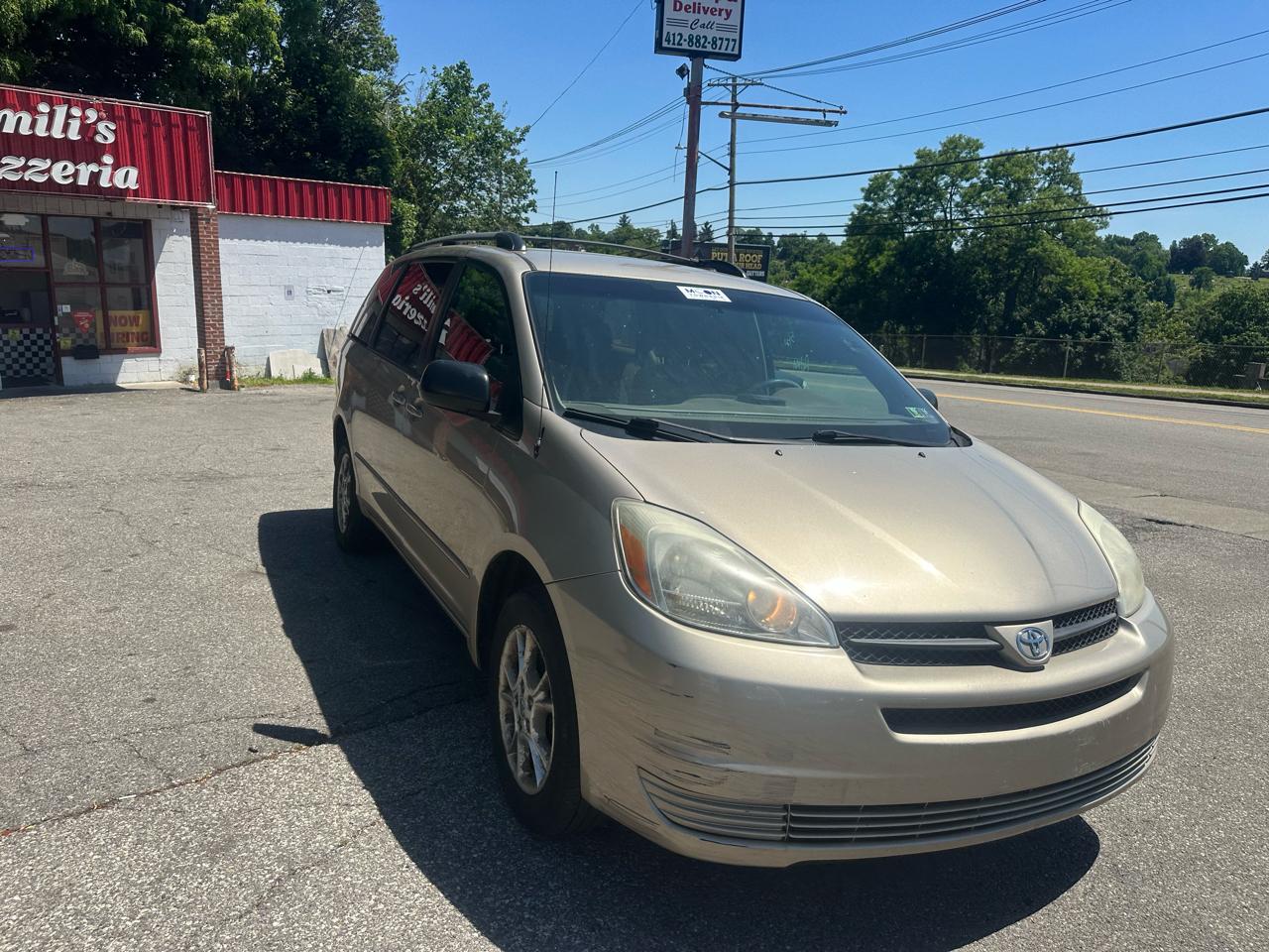 Toyota Sienna LE AWD 2005