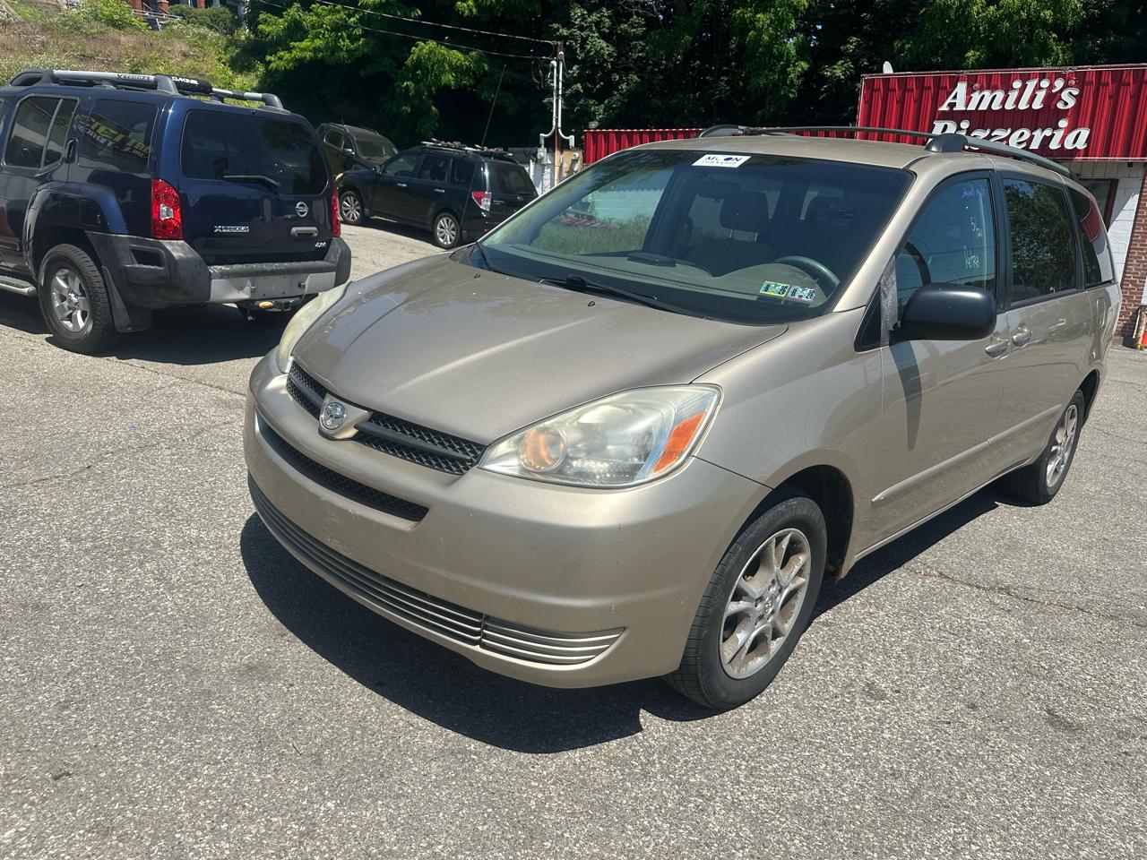 Toyota Sienna LE AWD 2005
