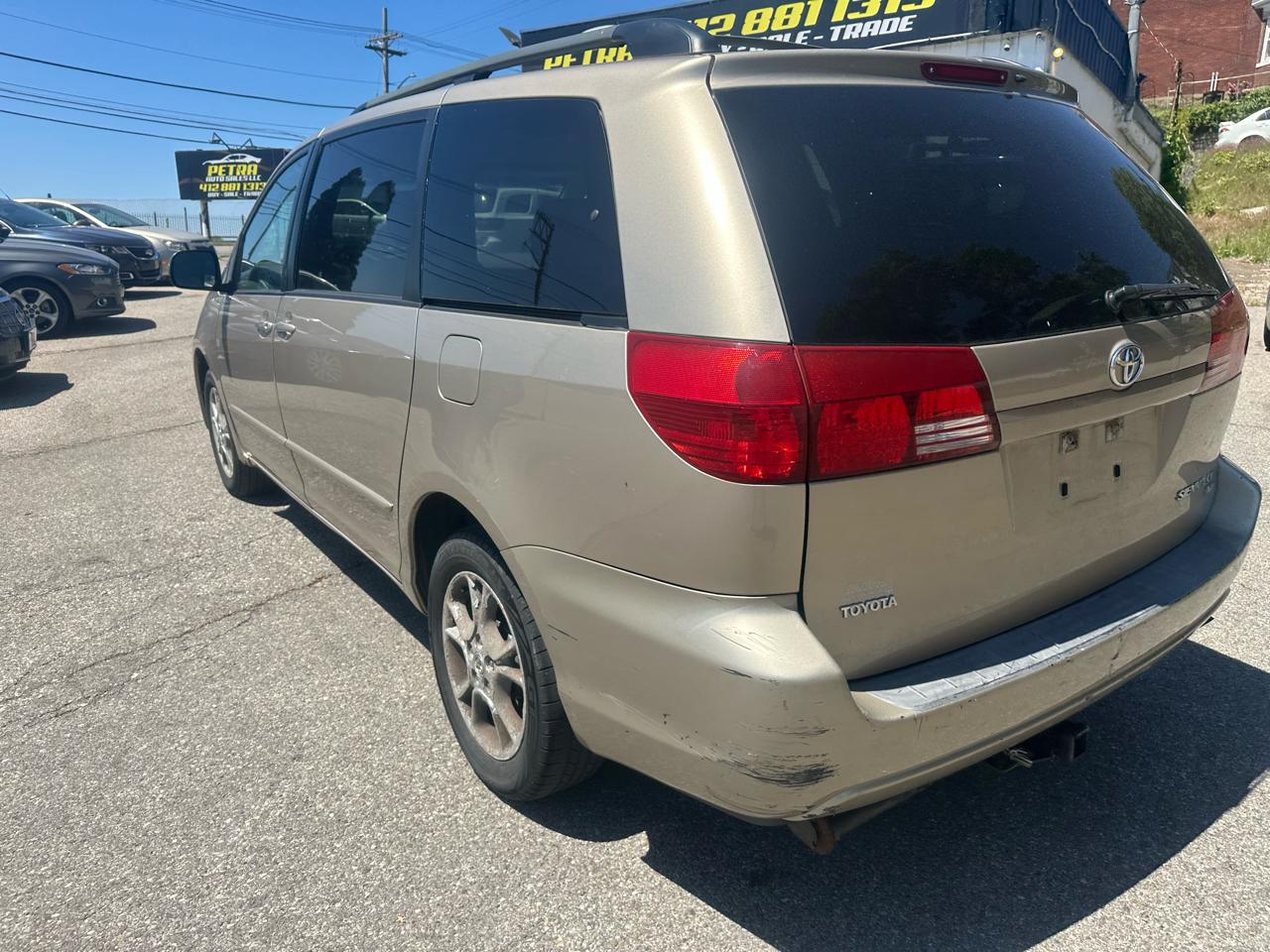 Toyota Sienna LE AWD 2005