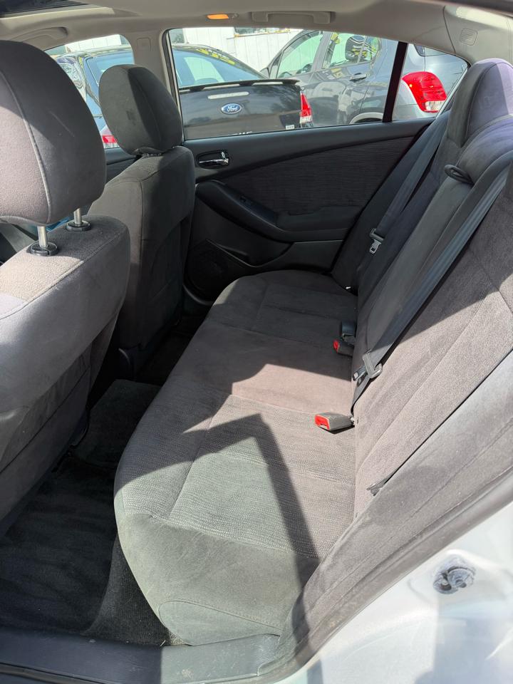 Nissan Altima 2.5 2012