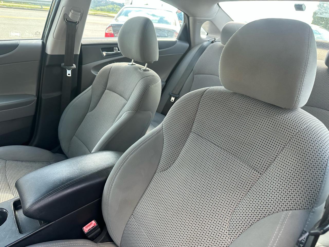 Hyundai Sonata GLS Auto 2011