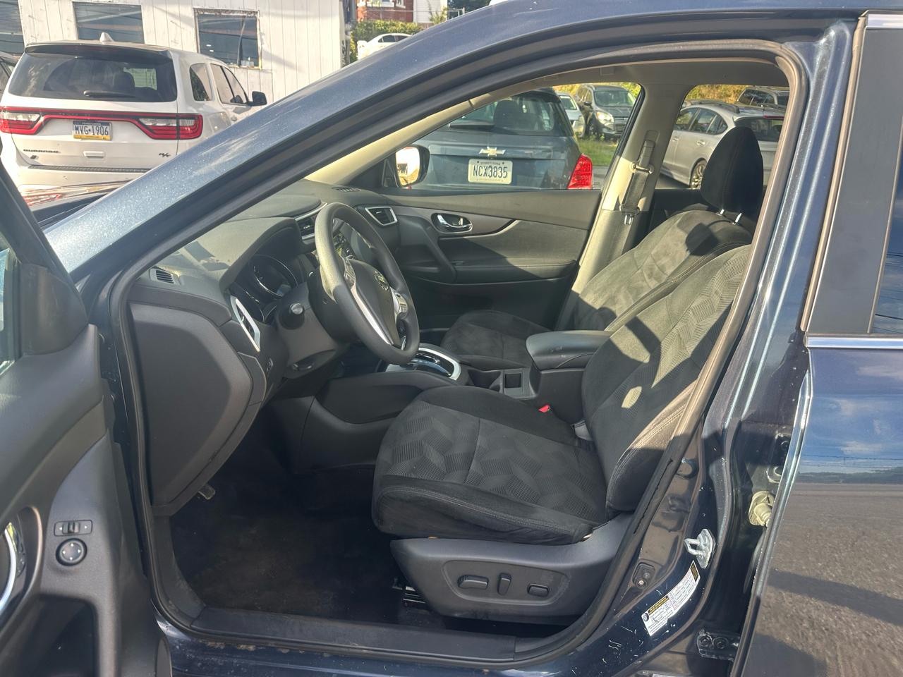 Nissan Rogue SV AWD 2015