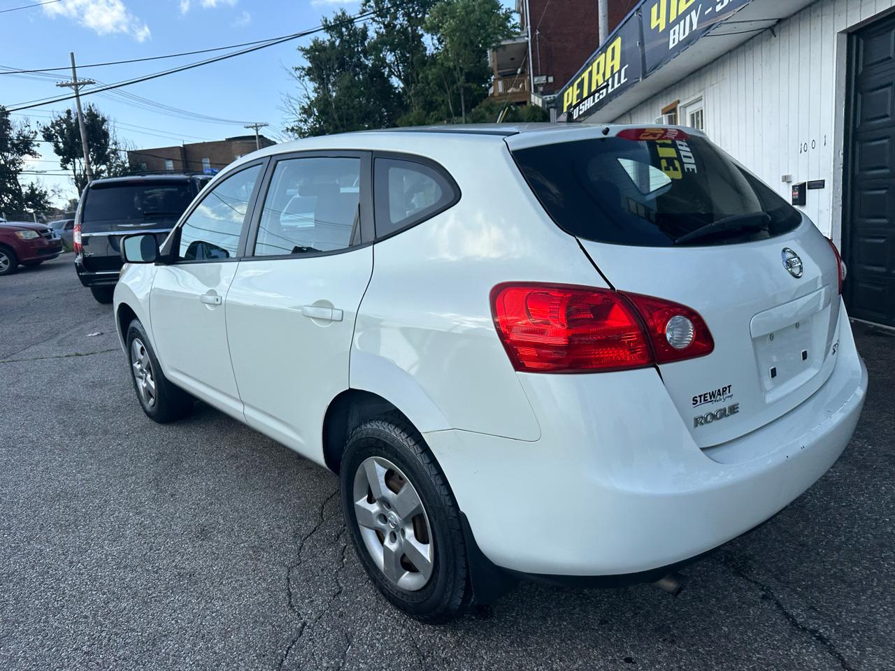 Nissan Rogue S AWD 2009