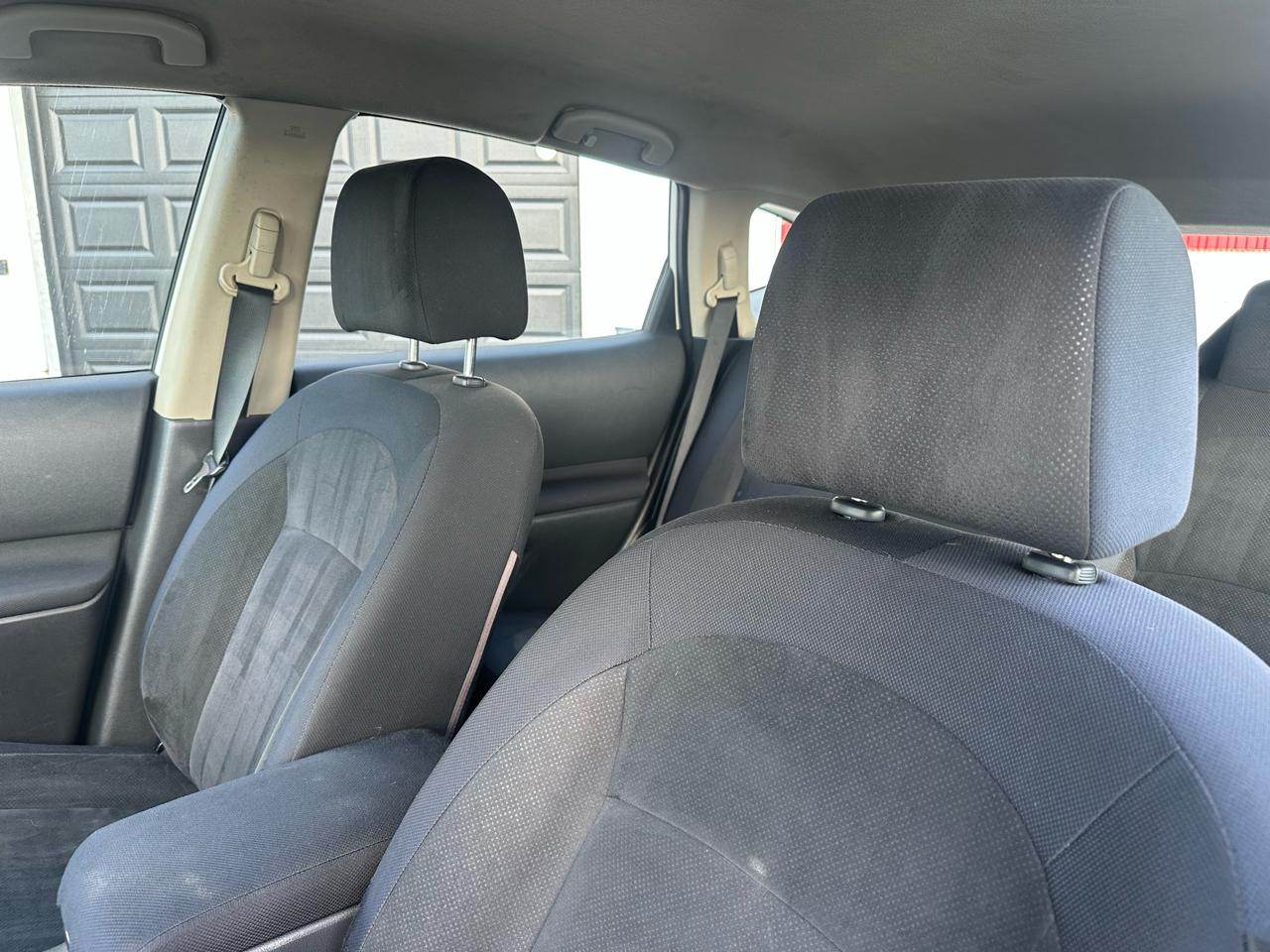 Nissan Rogue S AWD 2009