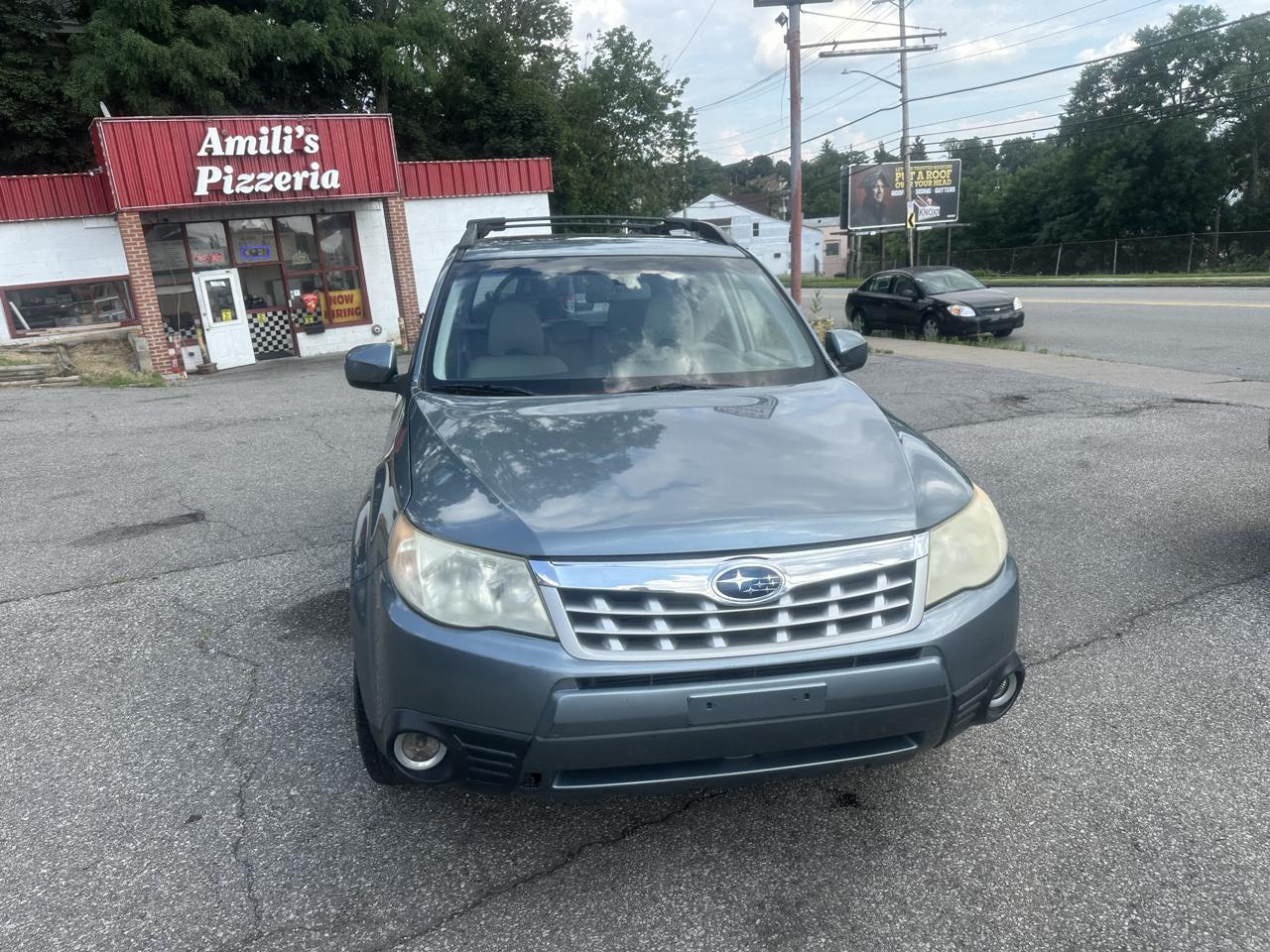 Subaru Forester 2.5X Limited 2011