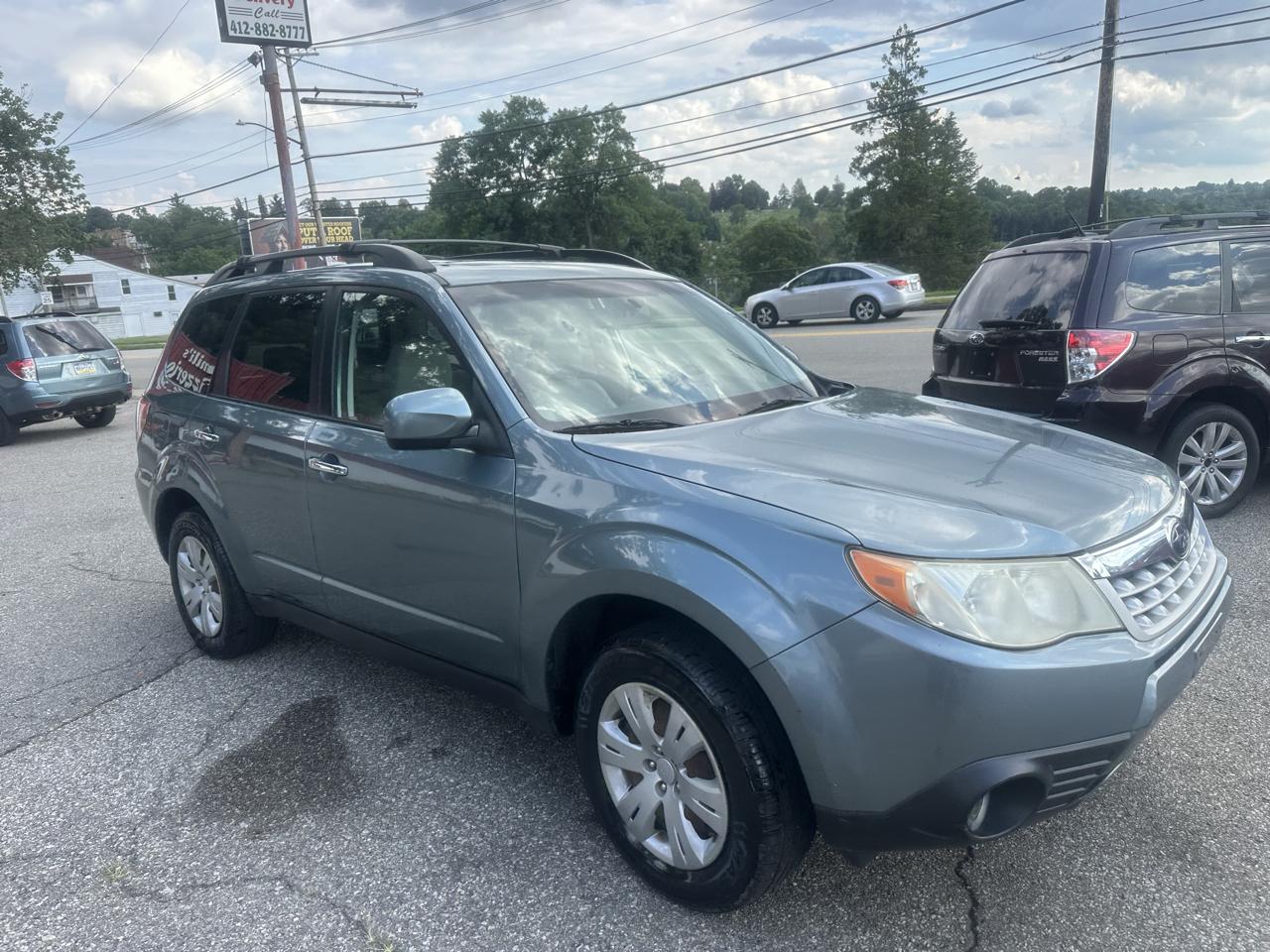 Subaru Forester 2.5X Limited 2011
