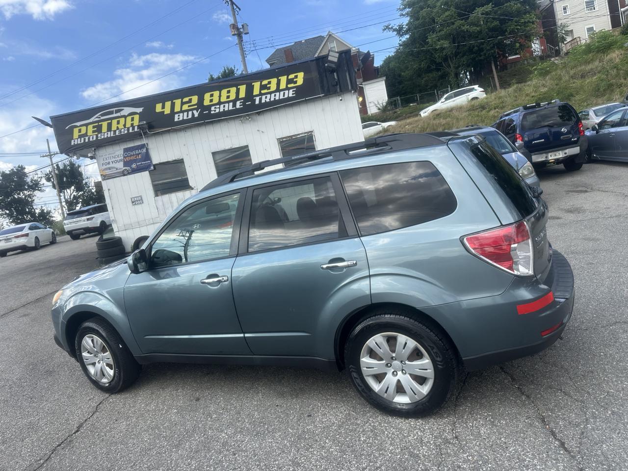 Subaru Forester 2.5X Limited 2011