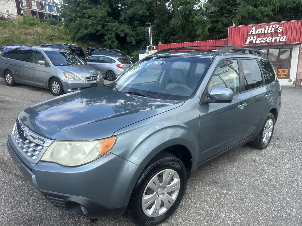 Subaru Forester 2.5X Limited 2011