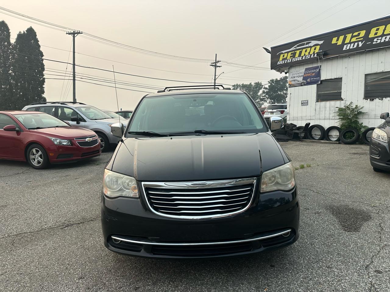 Chrysler Town & Country Touring-L 2014