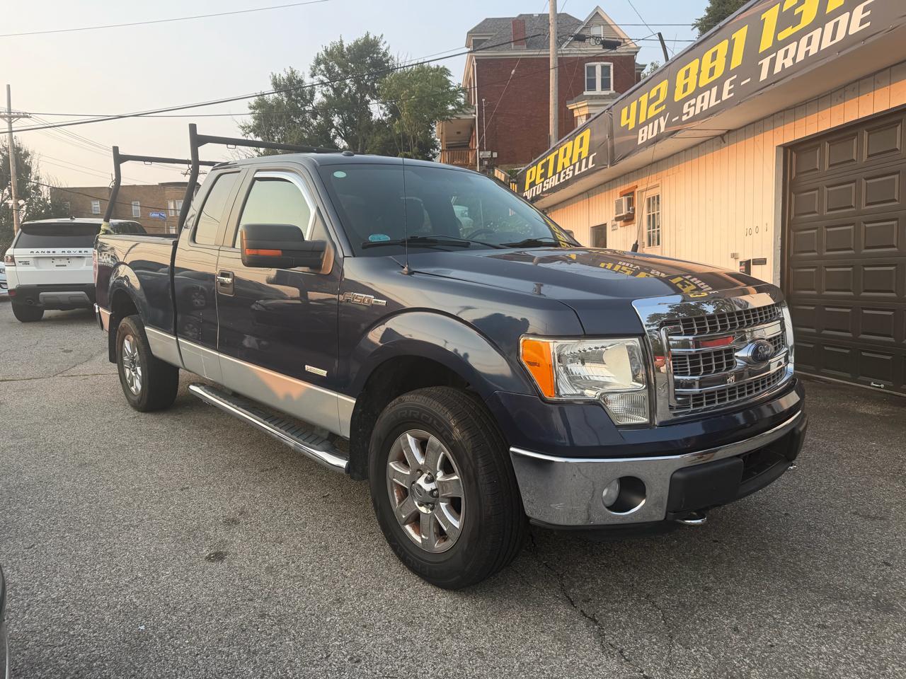 Ford F-150 4WD SuperCrew 145" XLT 2014