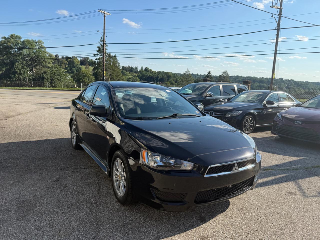 Mitsubishi Lancer ES 2013