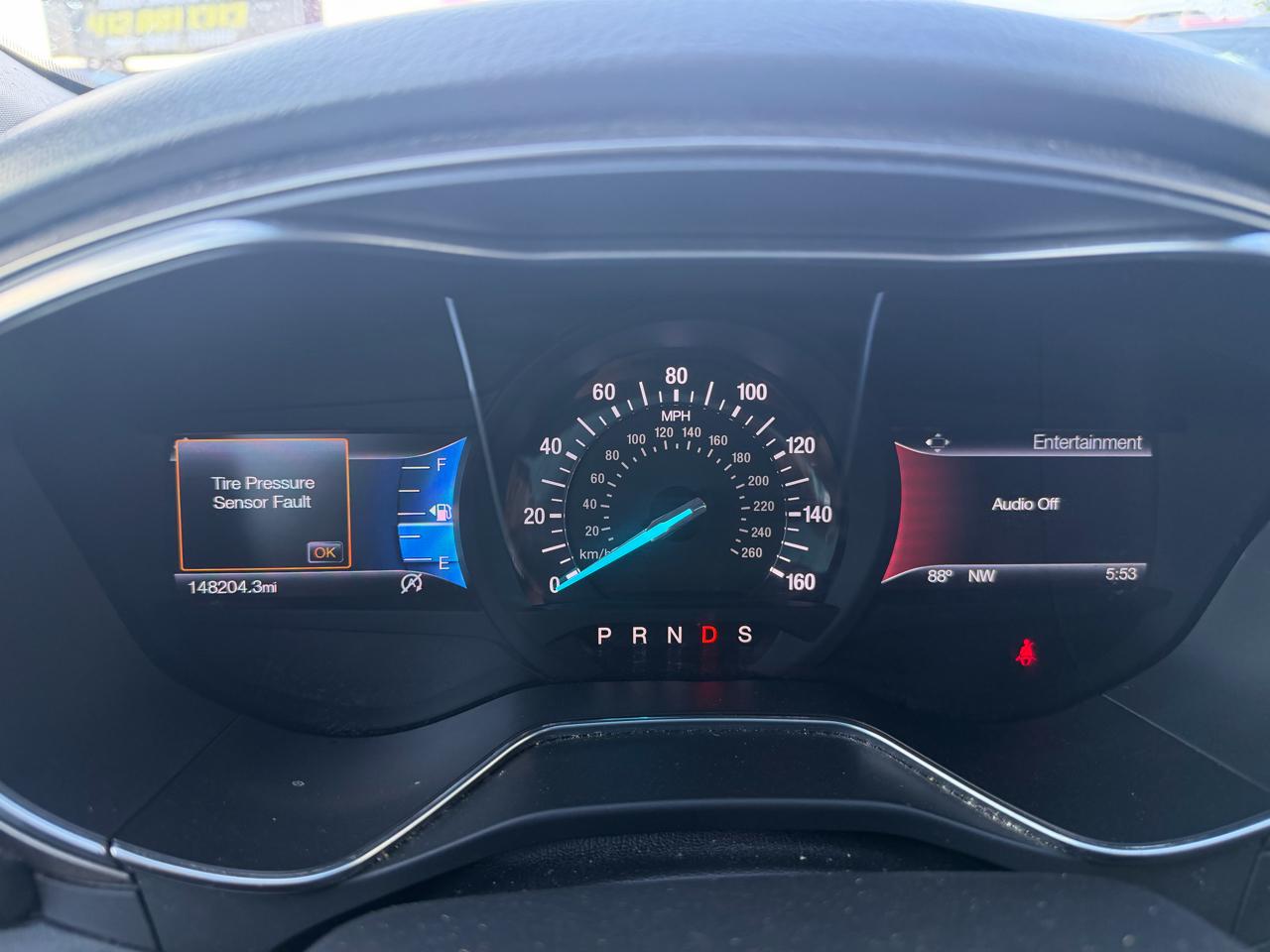 Ford Fusion SE 2017