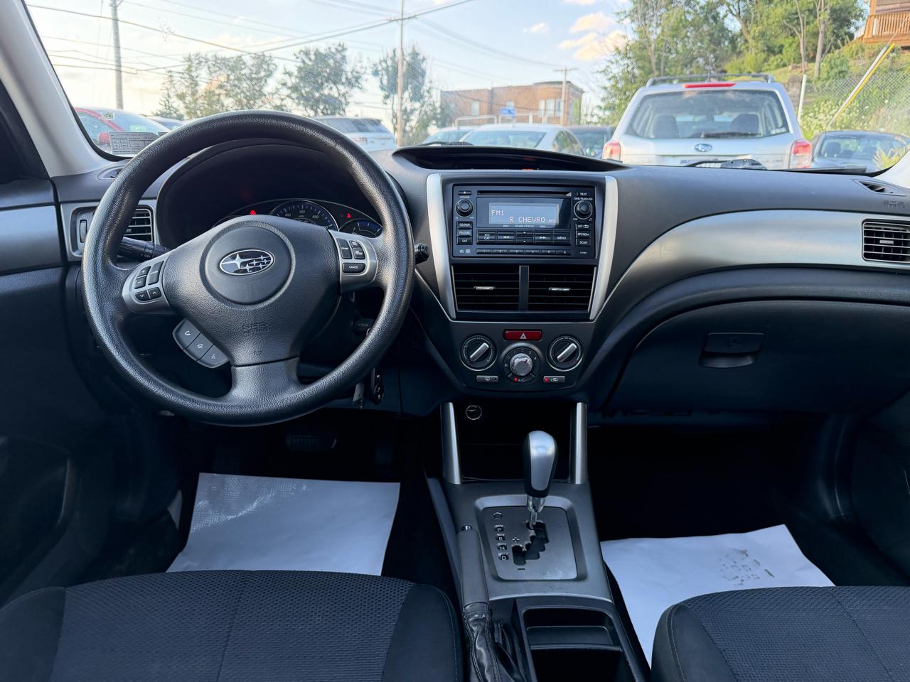 Subaru Forester 2.5X Premium 2011