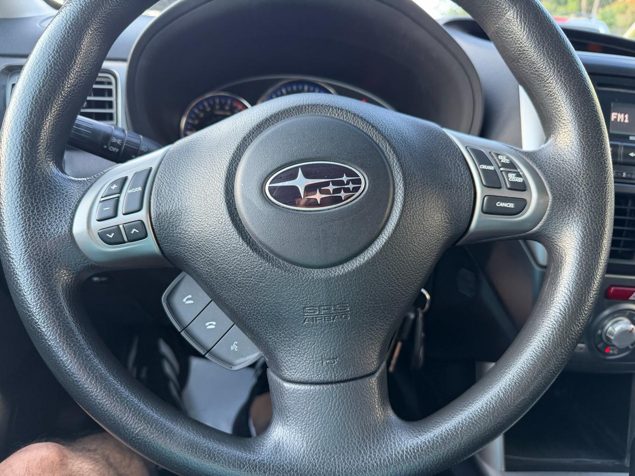 Subaru Forester 2.5X Premium 2011