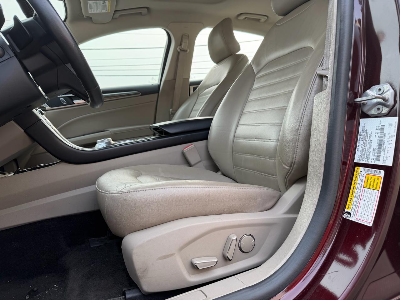 Ford Fusion SE 2017