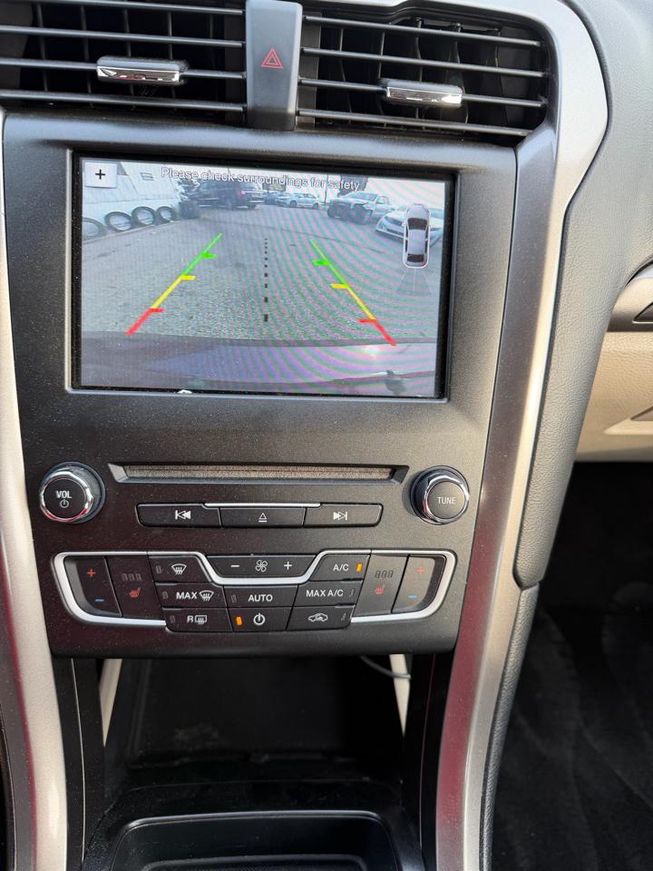 Ford Fusion SE 2017