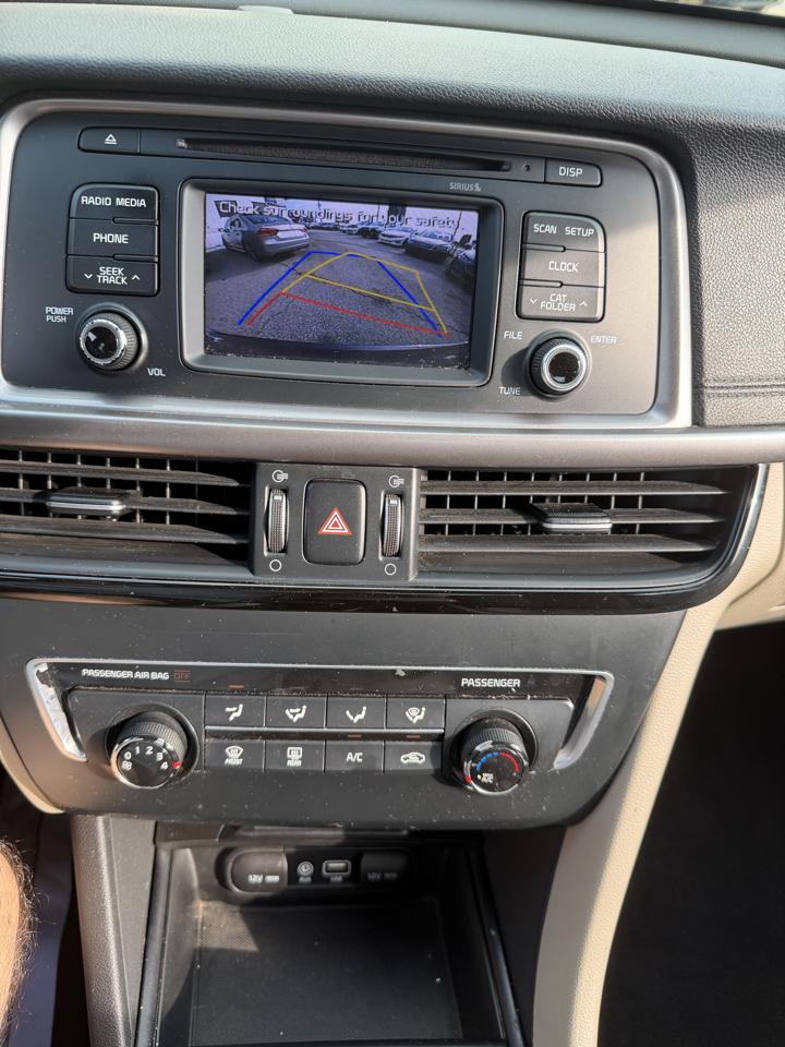 Kia Optima LX 2017