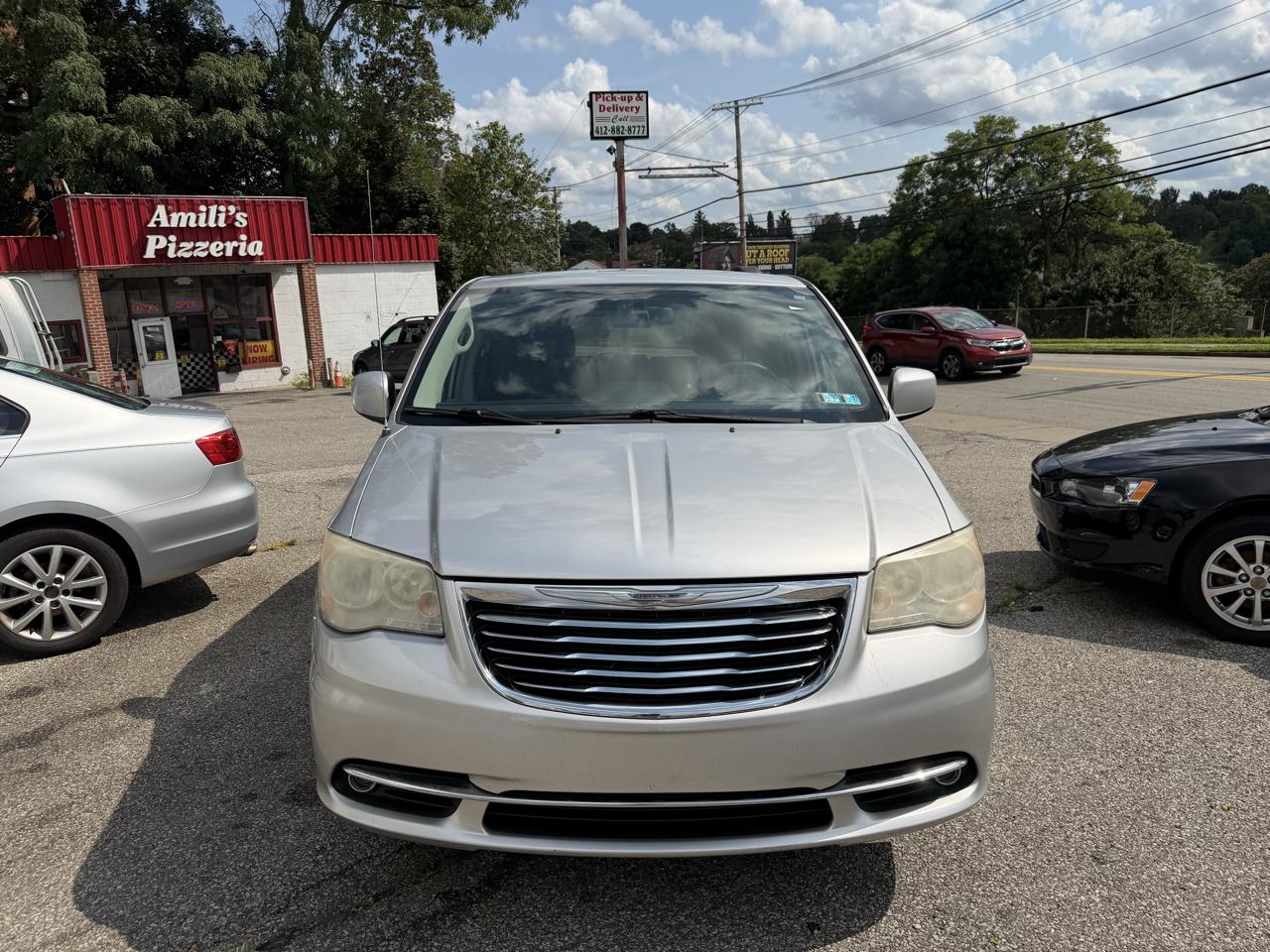 Chrysler Town & Country Touring 2012