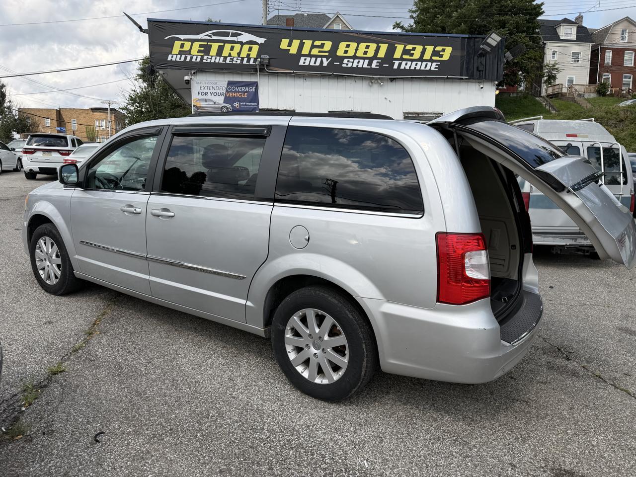 Chrysler Town & Country Touring 2012