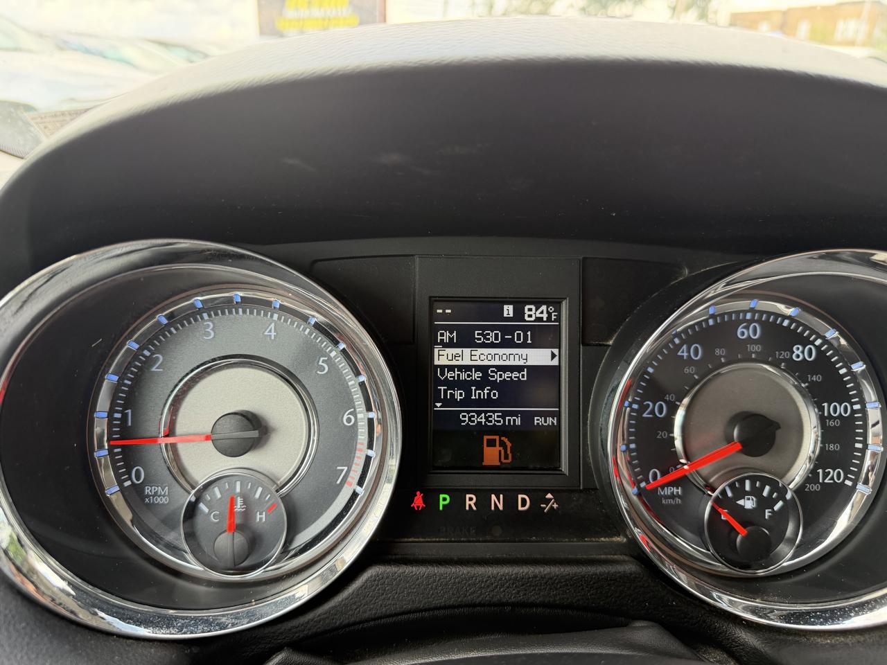 Chrysler Town & Country Touring 2012