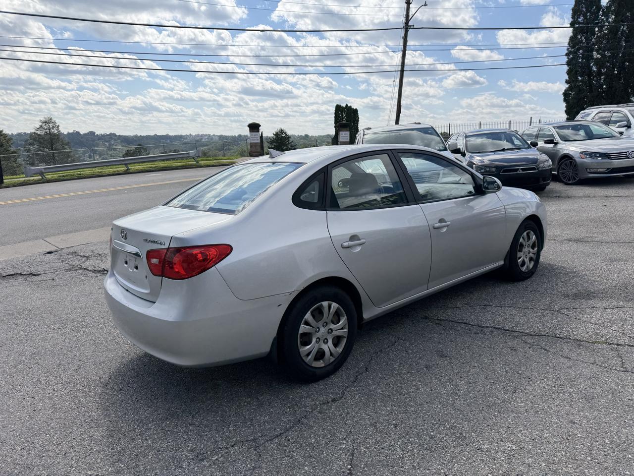 Hyundai Elantra SE 2010