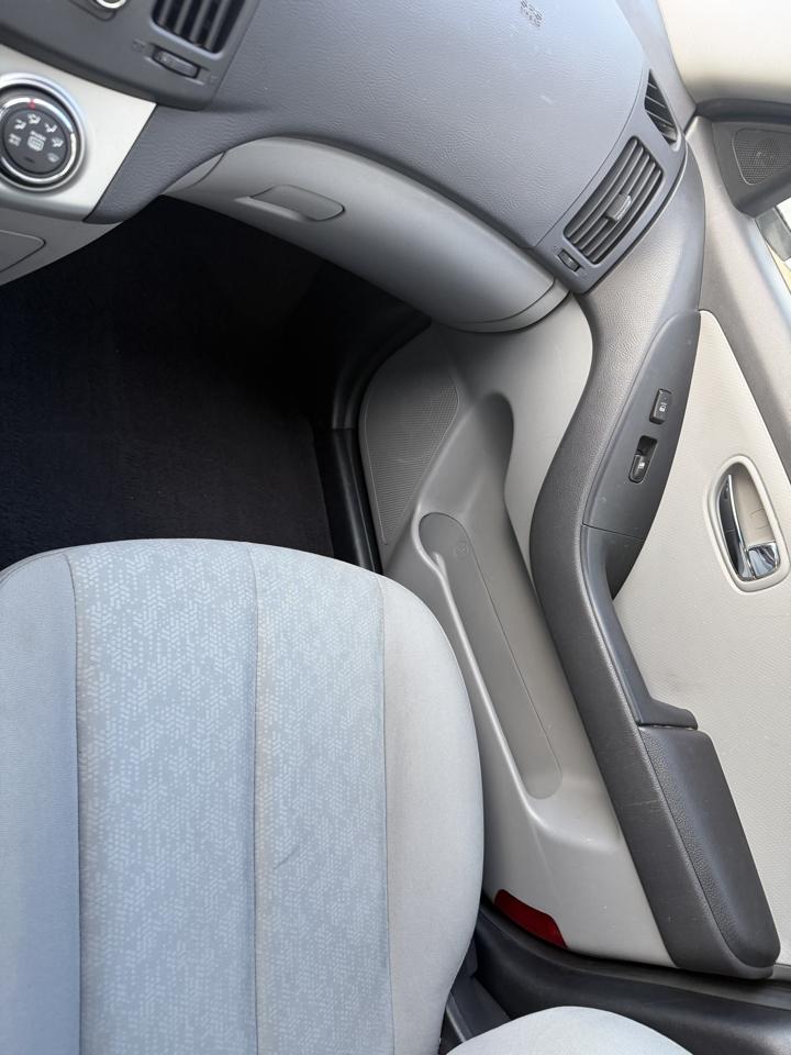 Hyundai Elantra SE 2010