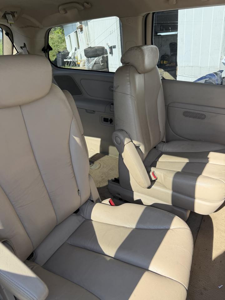 Kia Sedona EX LWB 2007