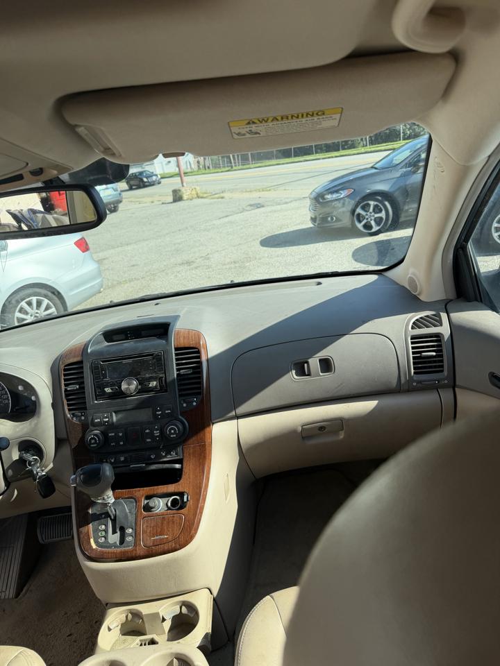 Kia Sedona EX LWB 2007