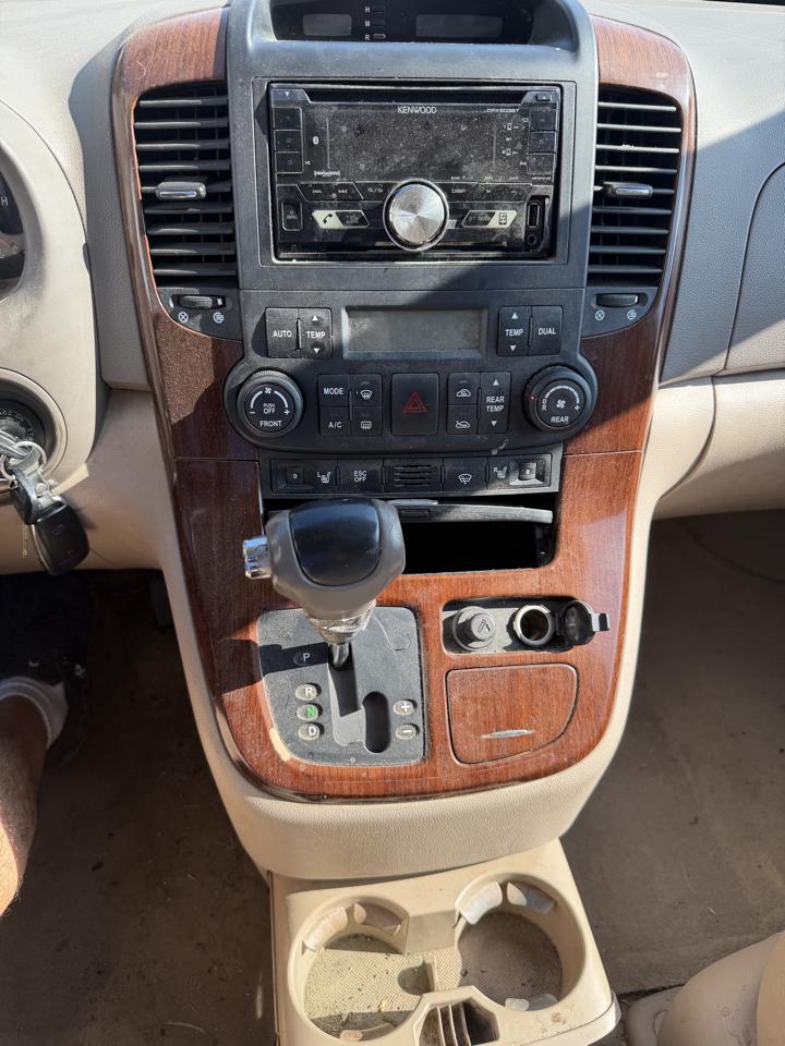Kia Sedona EX LWB 2007