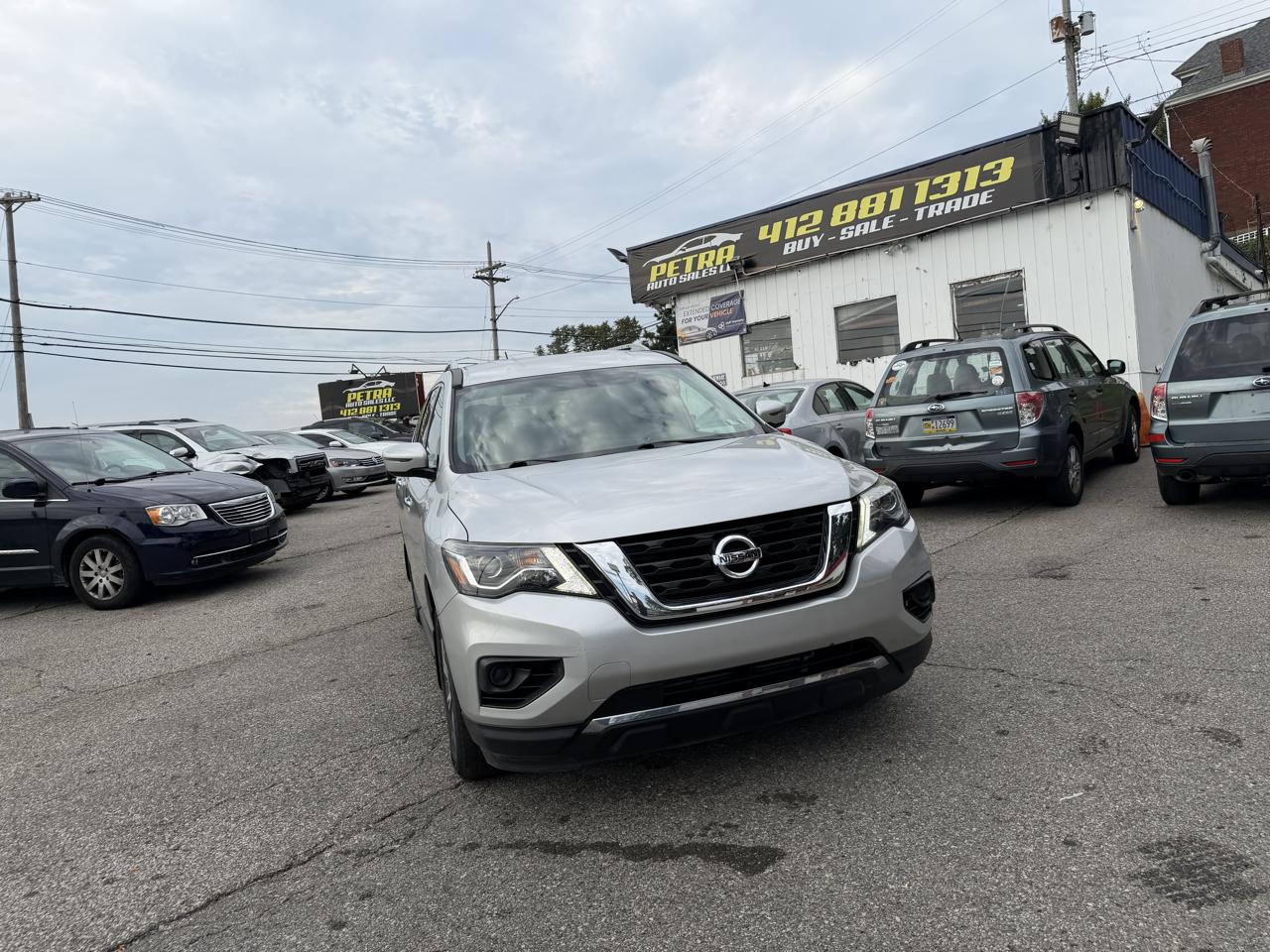 Nissan Pathfinder Platinum 4WD 2017