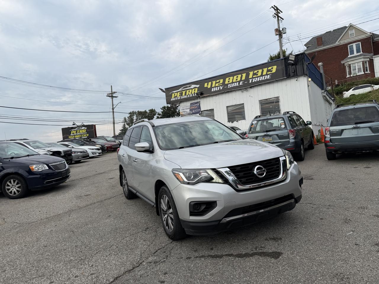 Nissan Pathfinder Platinum 4WD 2017