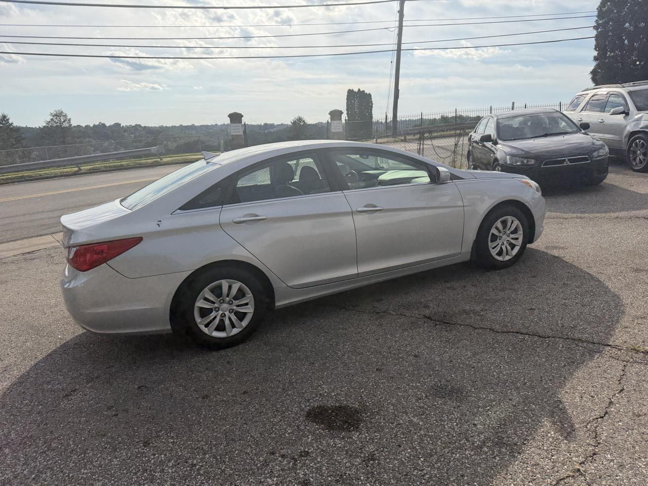 Hyundai Sonata GLS Auto 2011