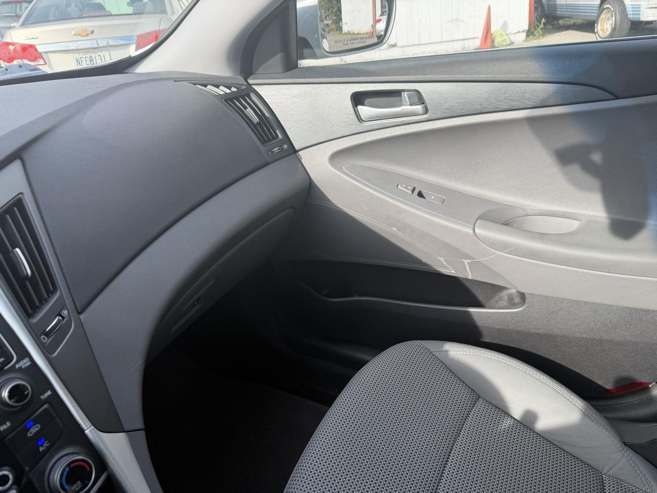 Hyundai Sonata GLS Auto 2011