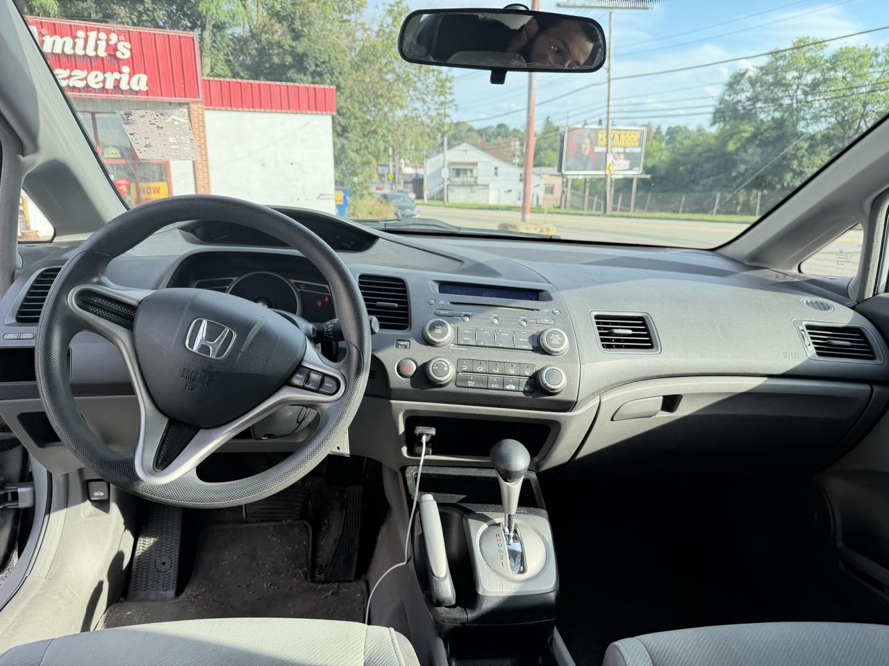 Honda Civic 4dr Sdn LX Auto 2010