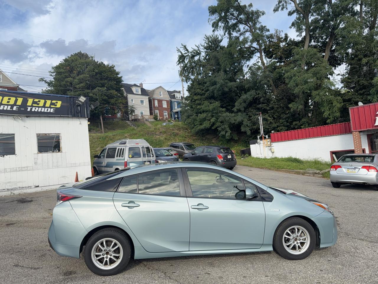 Toyota Prius Two Eco 2016