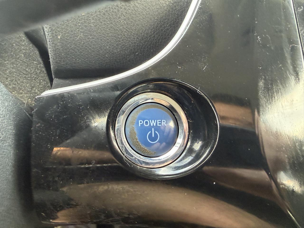 Toyota Prius Two Eco 2016
