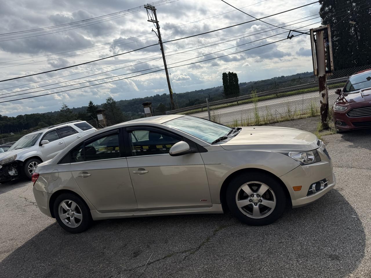 Chevrolet Cruze 1LT Manual 2014