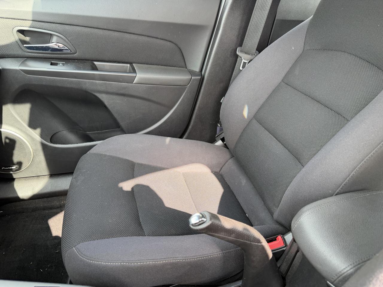 Chevrolet Cruze 1LT Manual 2014