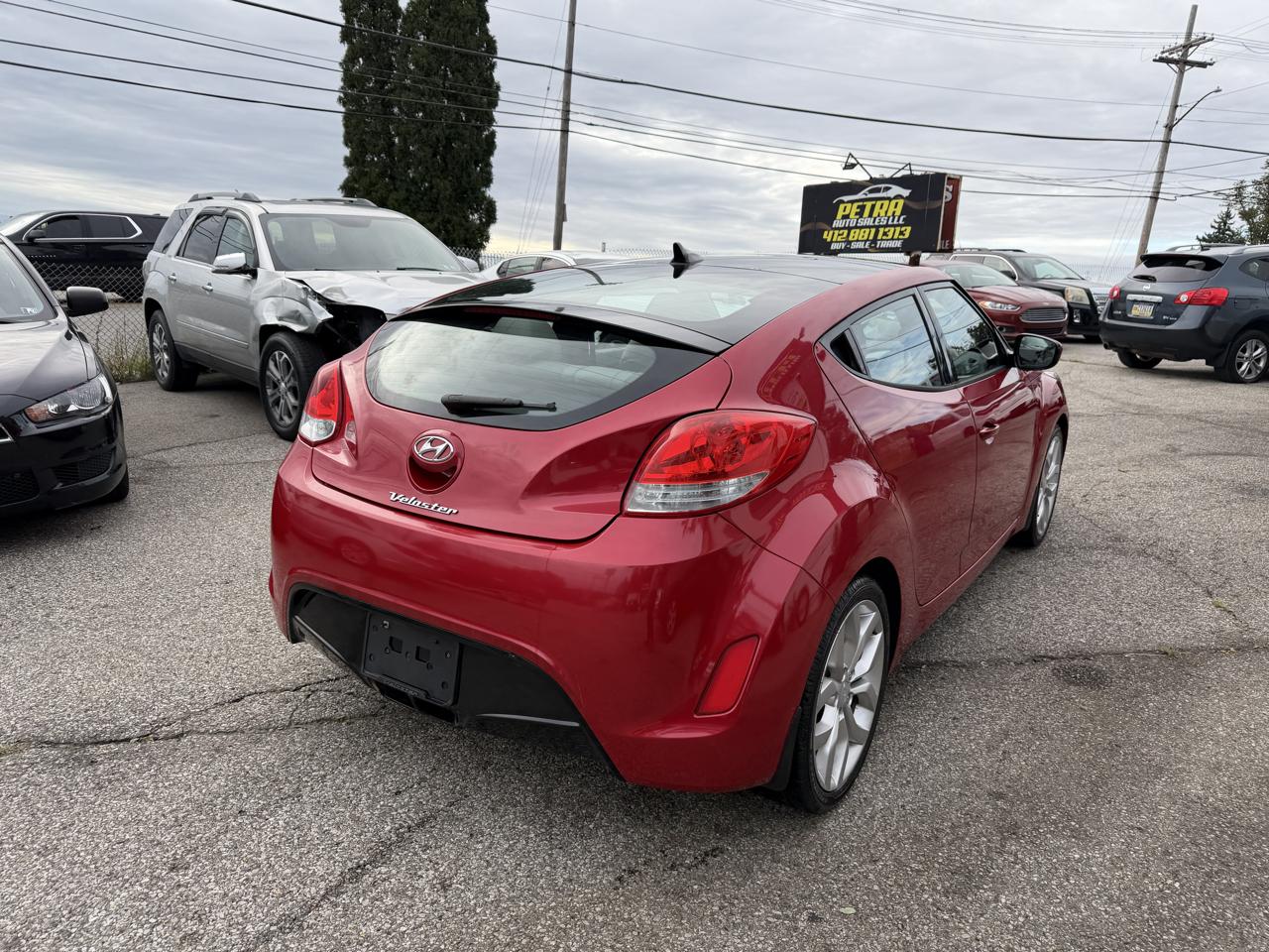 Hyundai Veloster 3D Coupe 2013