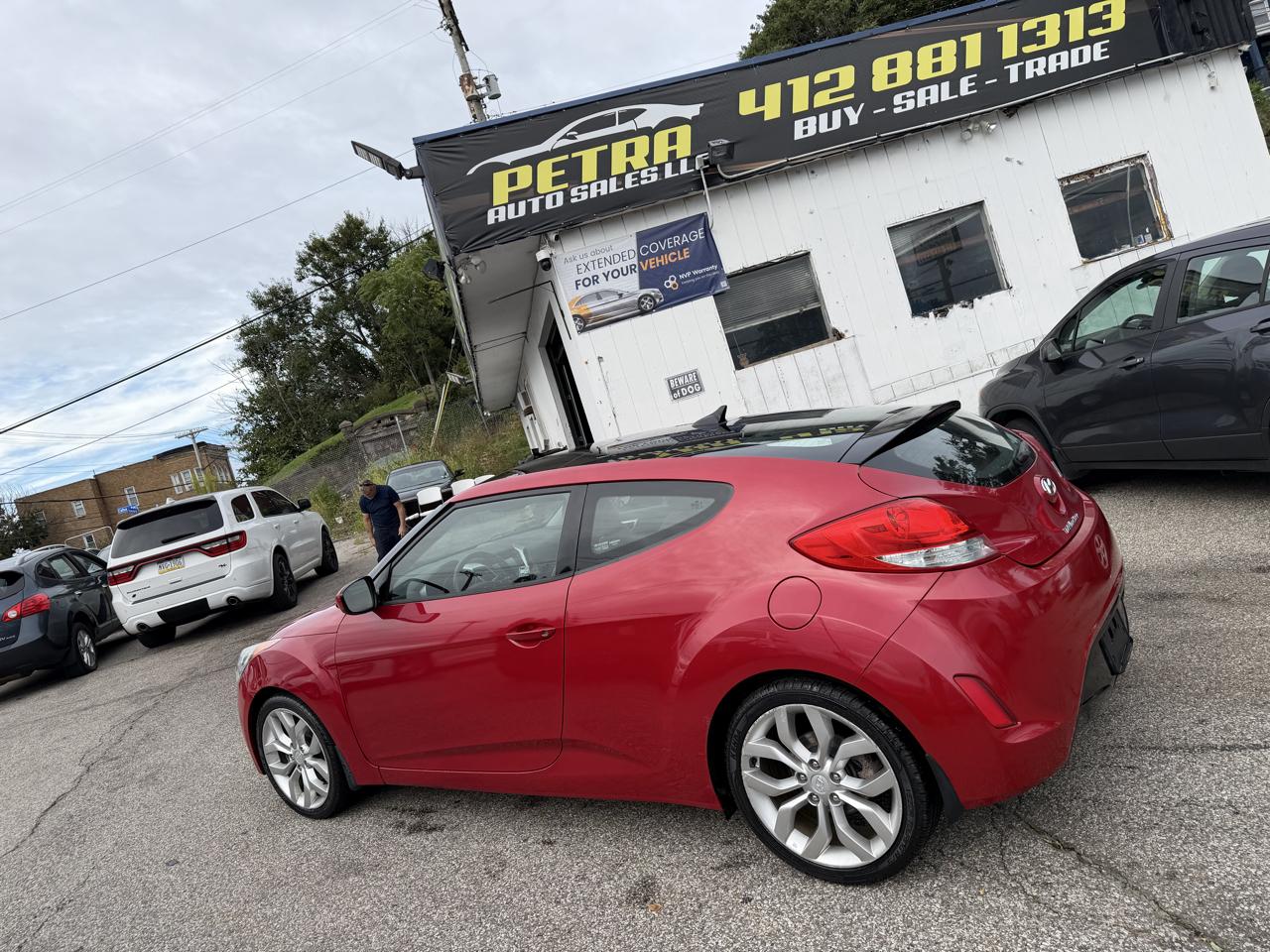 Hyundai Veloster 3D Coupe 2013