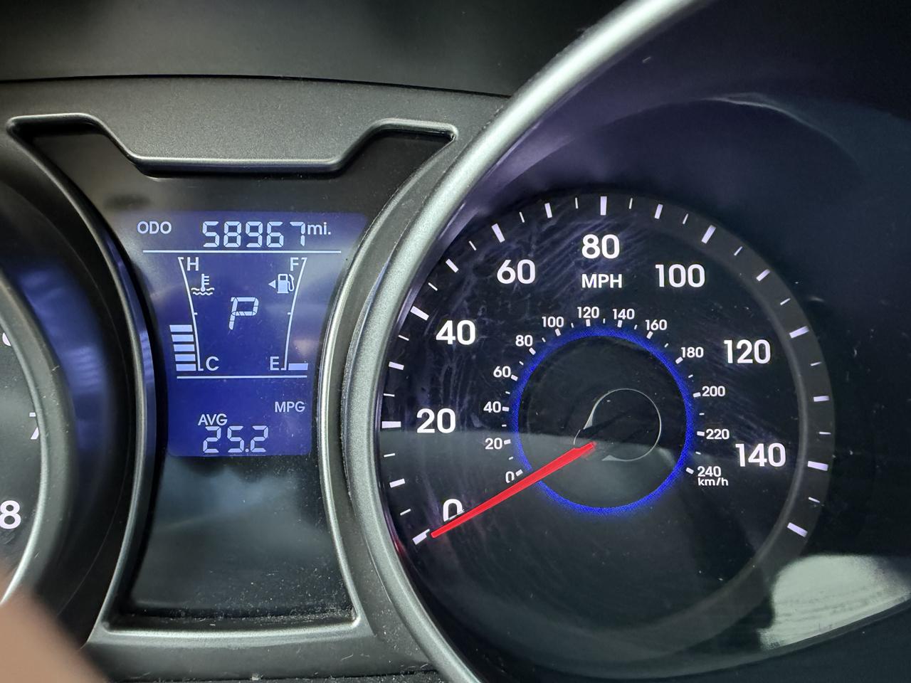 Hyundai Veloster 3D Coupe 2013
