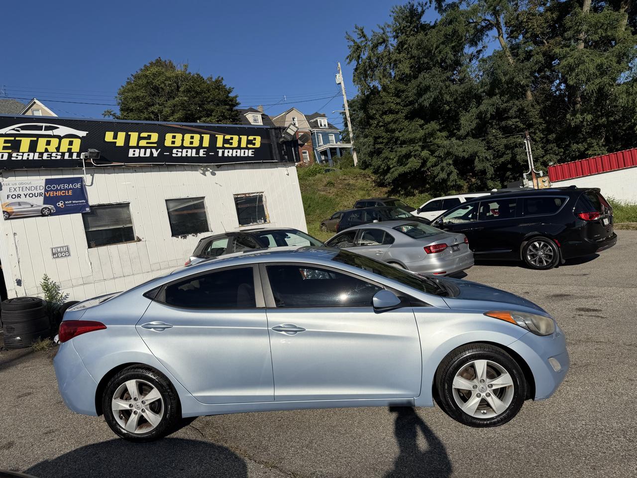 Hyundai Elantra Limited 2012