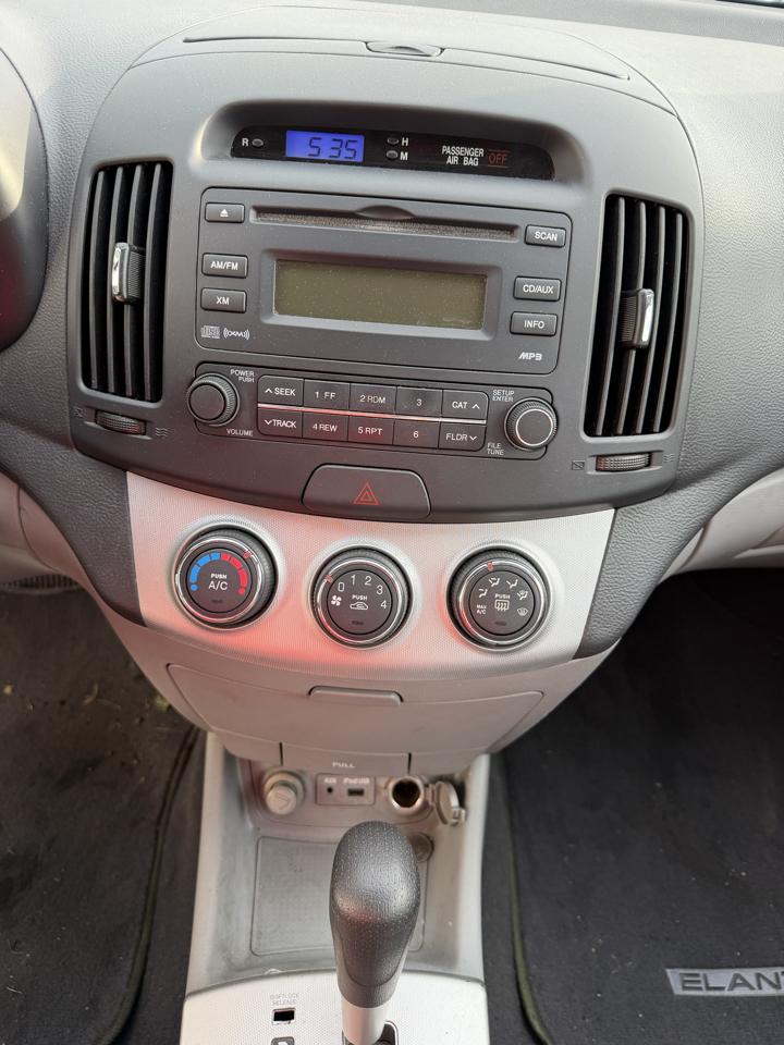 Hyundai Elantra GLS 2009