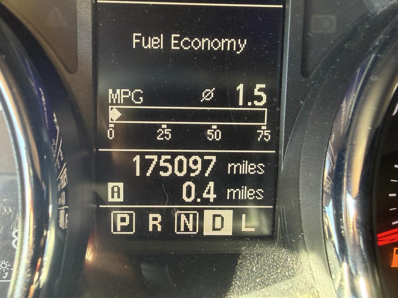 Nissan Rogue S AWD 2013