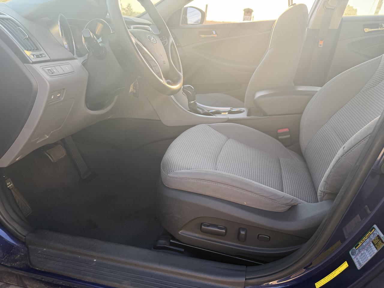Hyundai Sonata GLS Auto 2011