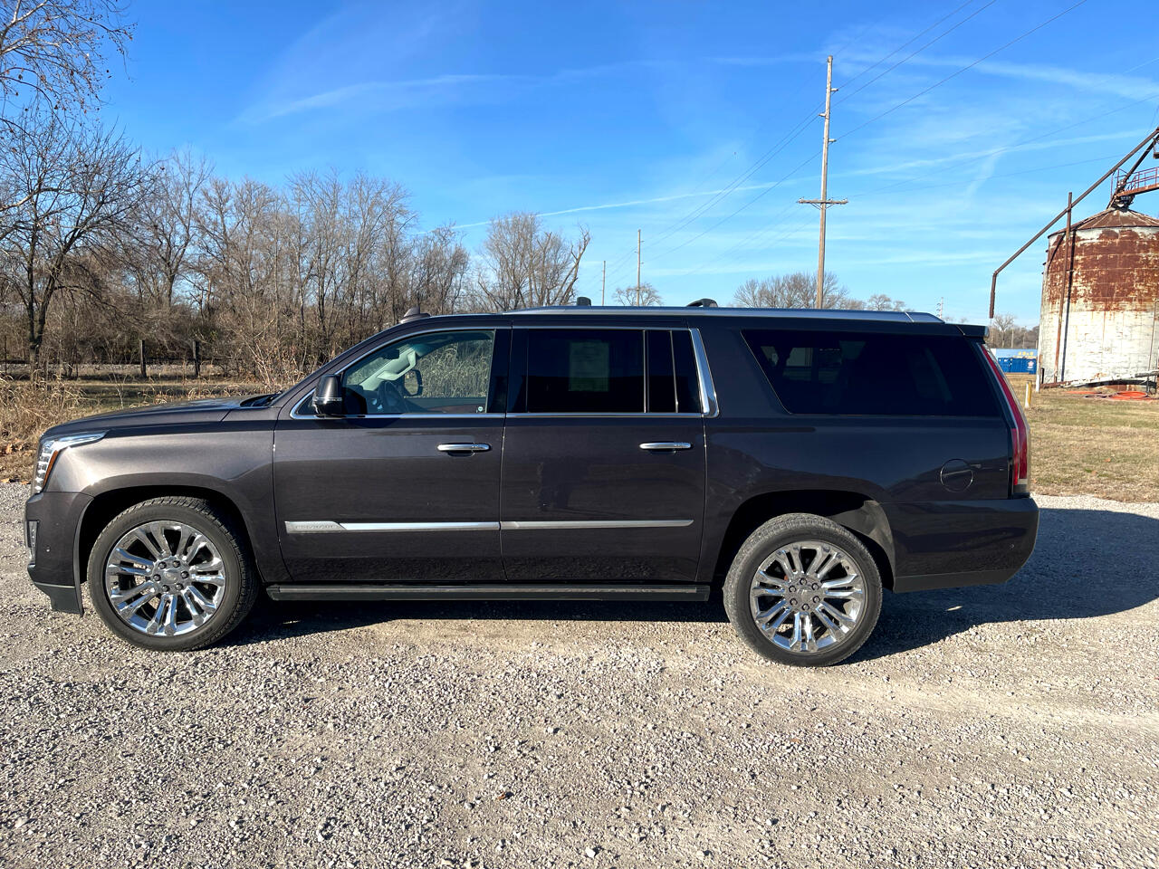 Cadillac Escalade ESV Premium 4WD 2017