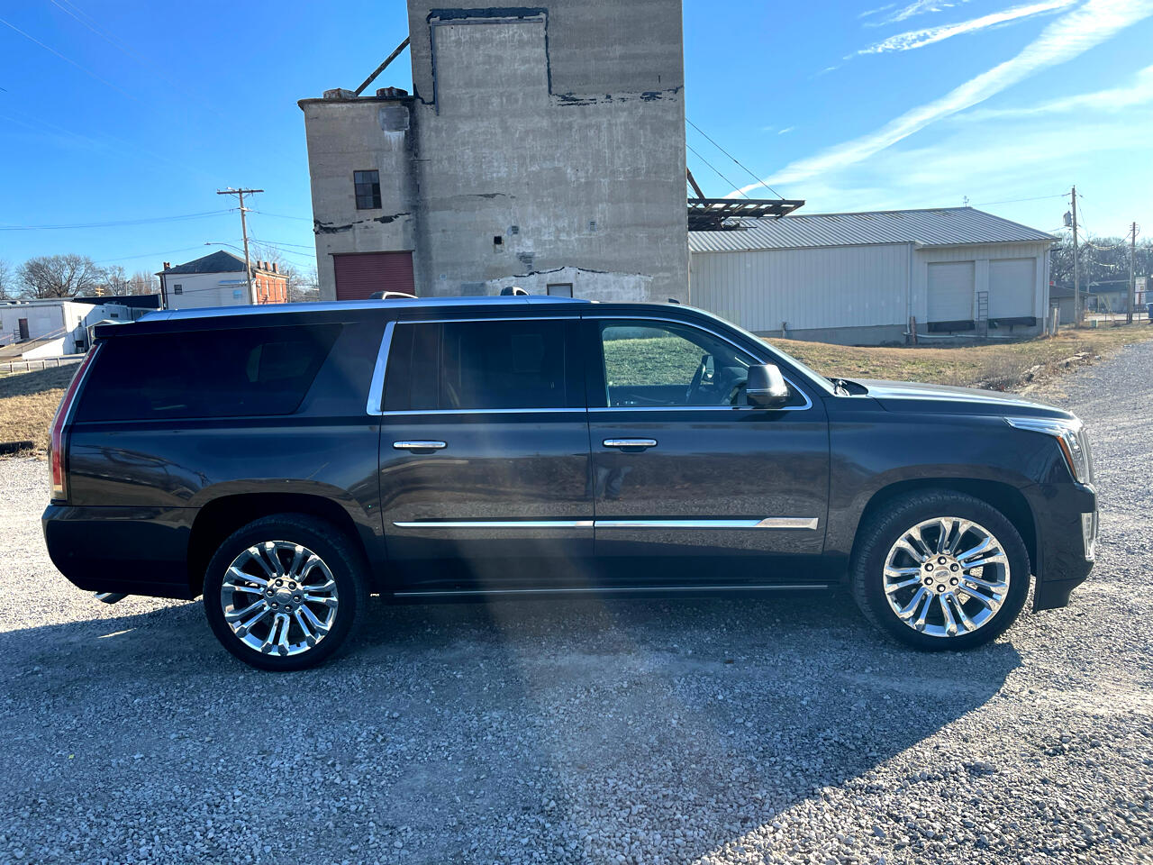 Cadillac Escalade ESV Premium 4WD 2017